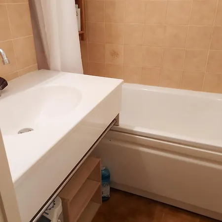 Chaleureux 28 M², Vue * Thollon-les-Memises